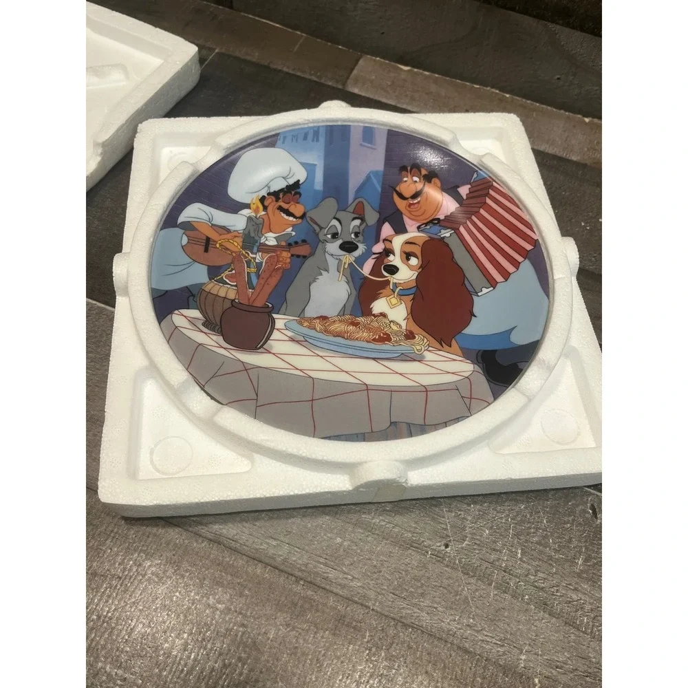 Disney Lady and the Tramp First Date Collector Plate Knowles Bradford Exchange